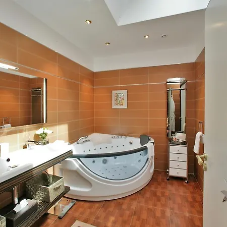 Parc Victoria Hotel 5*